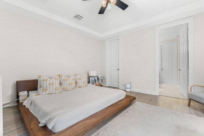 Building Photo - 4707 Cadiz Cir