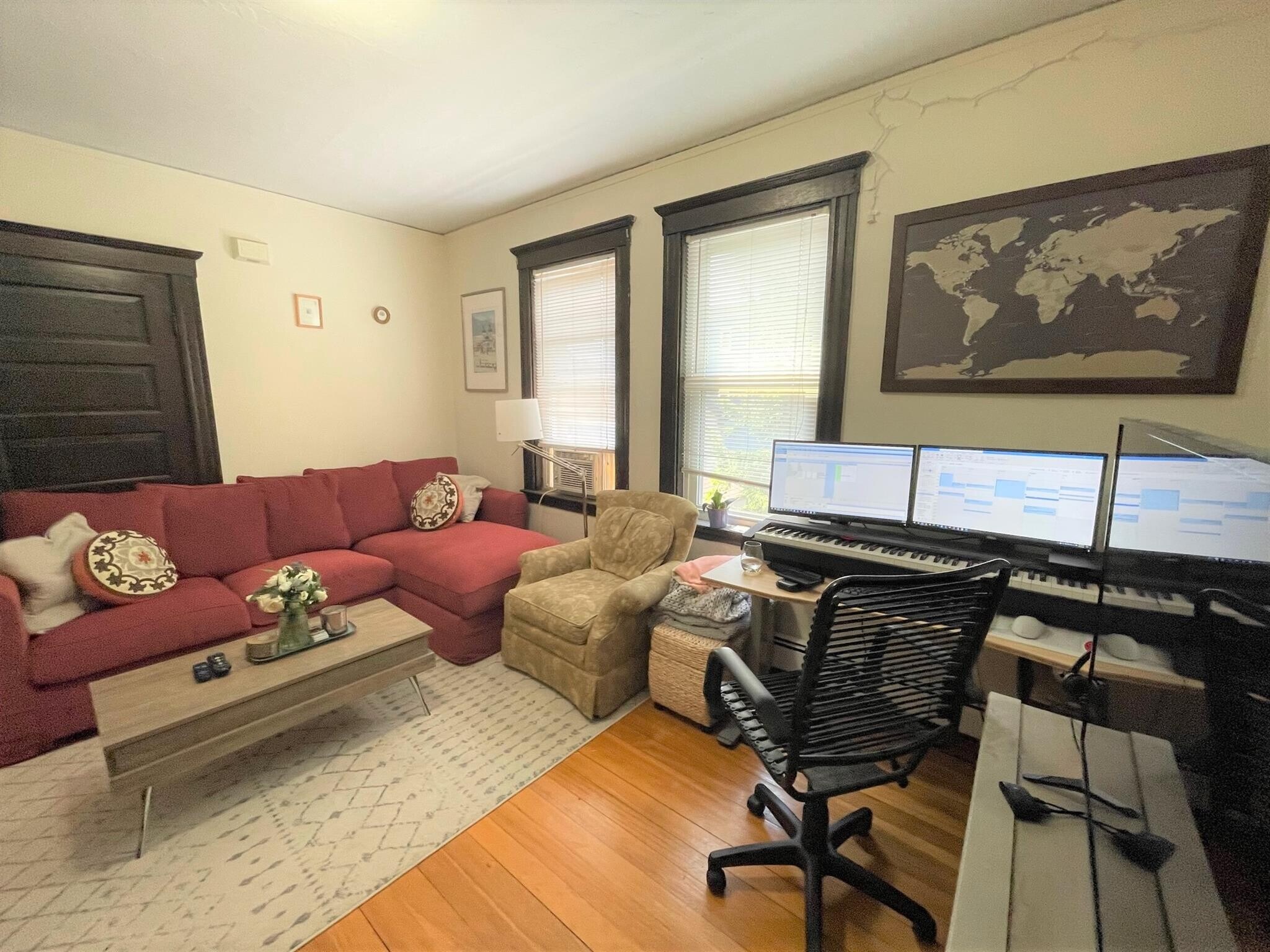 Building Photo - 36 Linden Ave