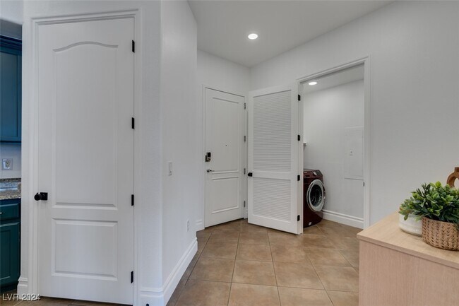 Building Photo - 50 E Serene Ave