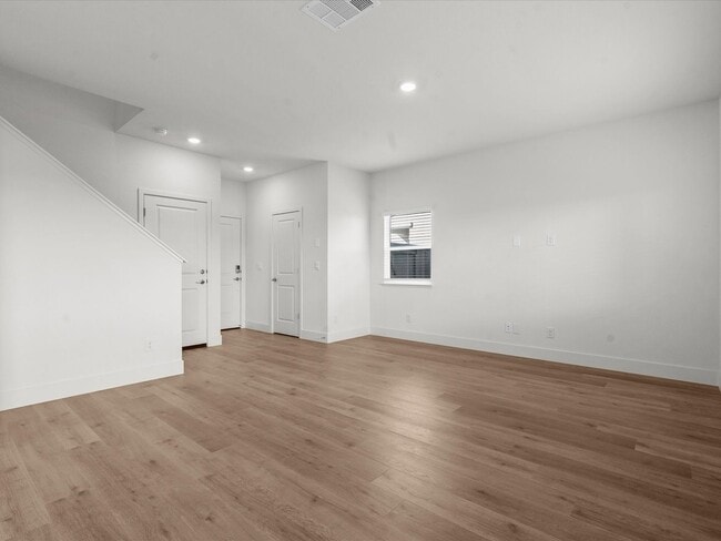 Building Photo - The Magnolia - 4 Bedroom, 2.5 Bath single ...