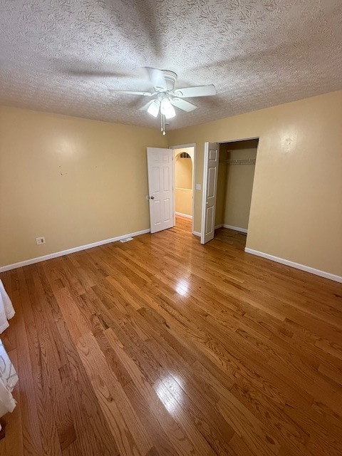 Building Photo - 3221 Kings Realm Ave