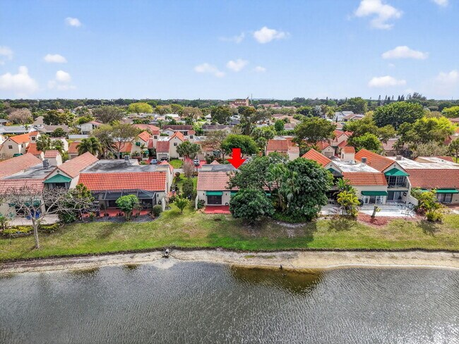 Building Photo - 6545 Las Flores Dr