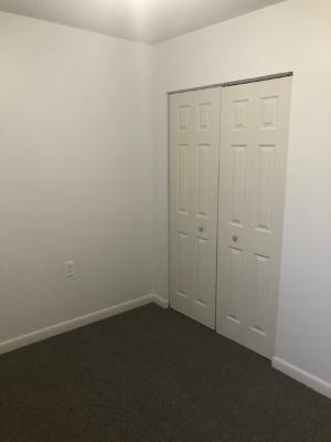 Building Photo - 244 Oakville Ave