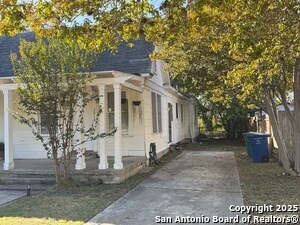 Building Photo - 2014 W Mulberry Ave