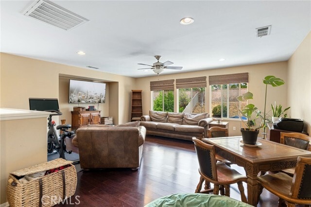 Building Photo - 35258 Hogan Dr