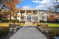 Building Photo - 53 Regency