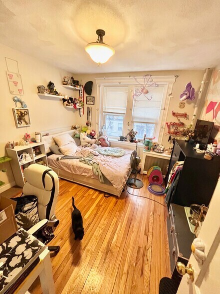 Building Photo - 1109 Boylston St