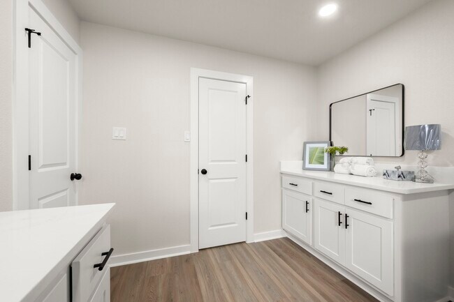 Building Photo - 11534 Willwood Dr