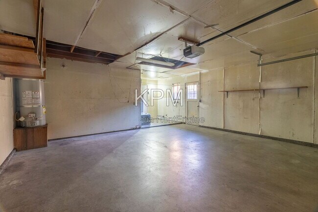 Building Photo - 3525 Mill Springs Dr
