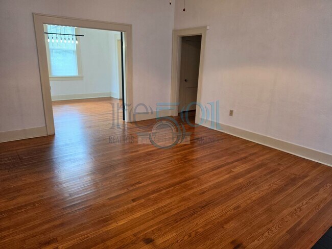 Building Photo - Charming 3BR Home in the Heart of Historic Argenta