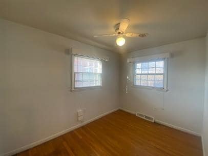 Building Photo - Coming Soon - 3-Bed with Hardwood Floors in heart of Winchester.