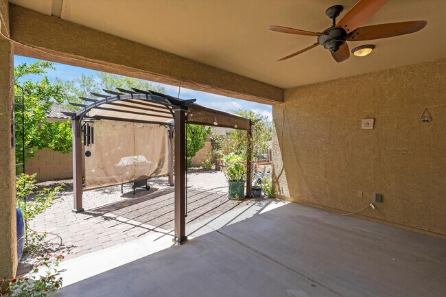 Building Photo - 8623 N Western Juniper Terrace