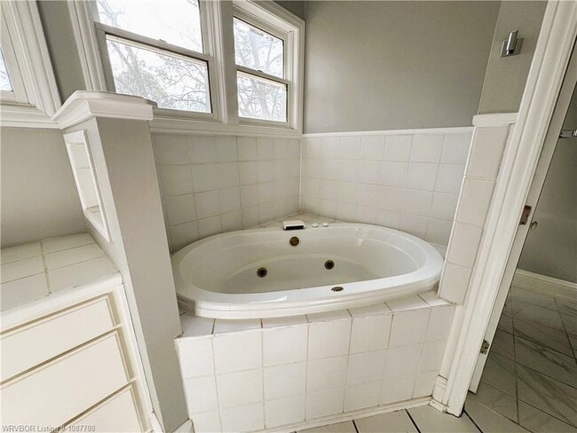 Building Photo - 3603 Free Ferry Rd