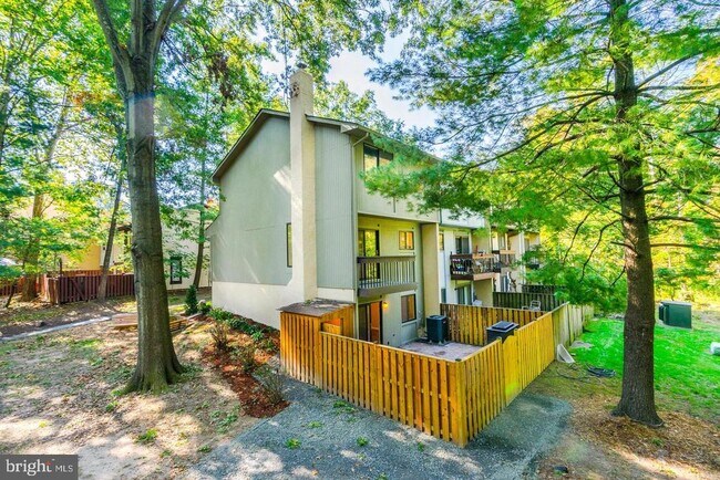 Building Photo - 2246 White Cornus Ln