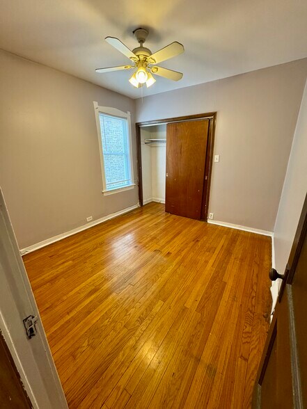 Building Photo - 1822 N Luna Ave