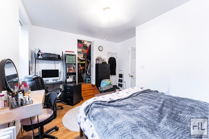 Building Photo - 11 STREET