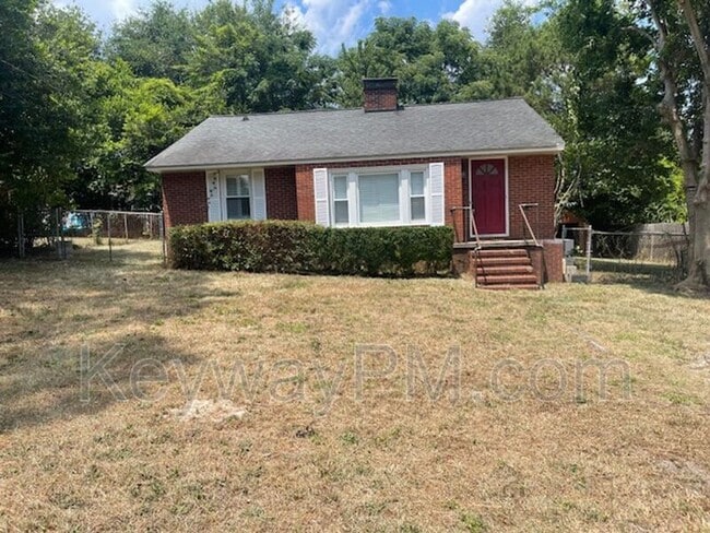 Primary Photo - 119 Westdale Avenue