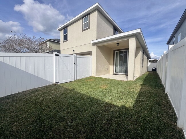 Building Photo - 5205 Northlawn Way