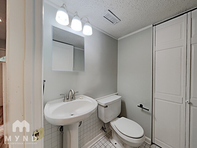 Building Photo - 2394 Wine Ridge Dr