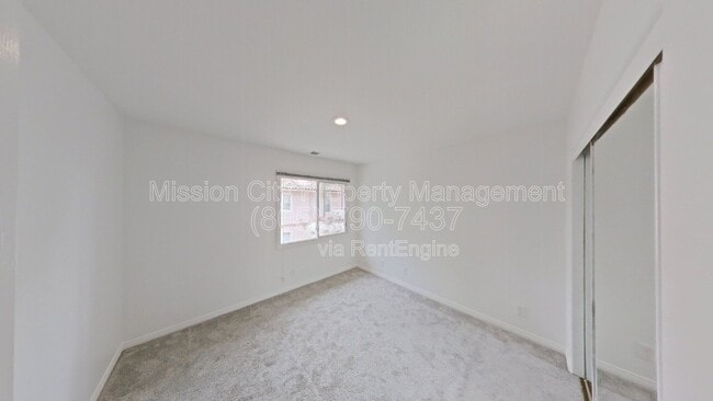 Building Photo - 220 Meigs Rd
