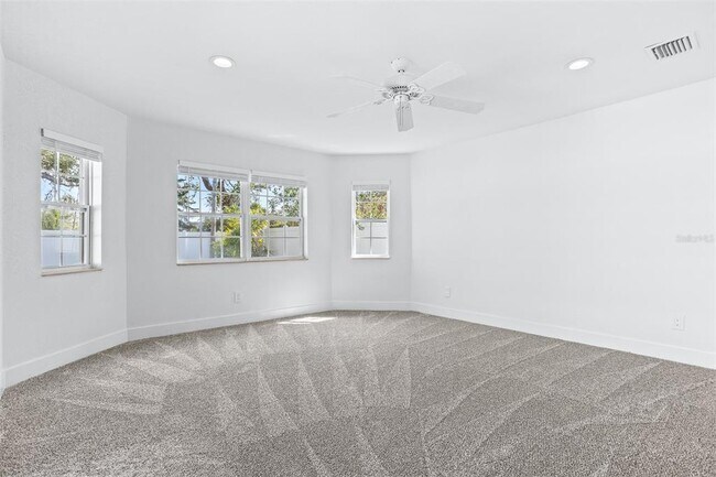 Building Photo - 8335 42nd Ave N