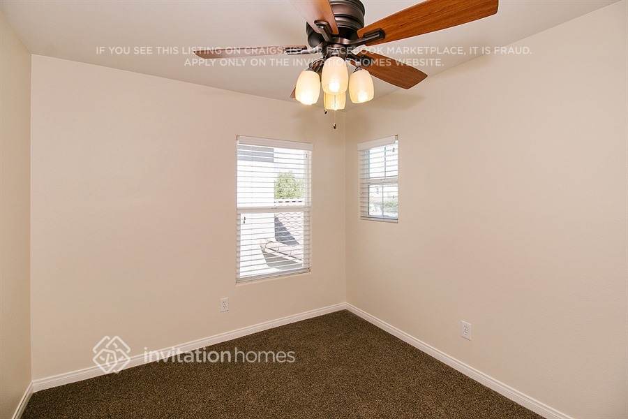 Building Photo - 7423 Scottish Castle Ave