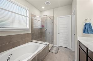 Building Photo - 618 Ellwood Terrace Ln