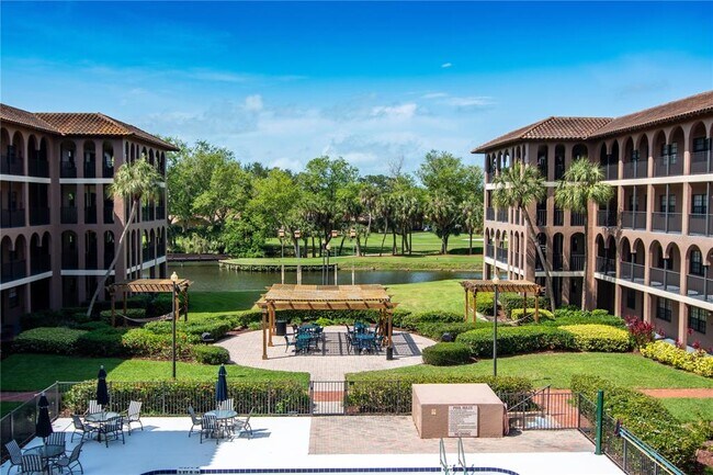 Building Photo - 6100 Gulfport Blvd S