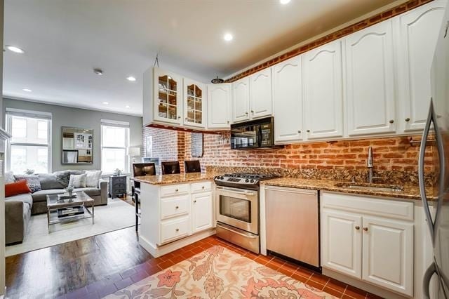 Building Photo - 68 Park Ave