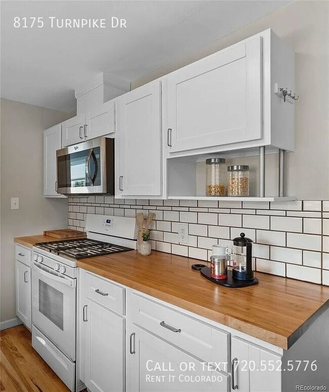 Building Photo - 8175 Turnpike Dr