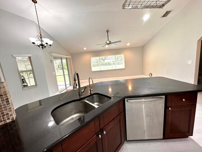 Building Photo - 13576 48th Ct N