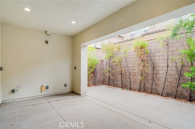 Building Photo - 214 Parkwood