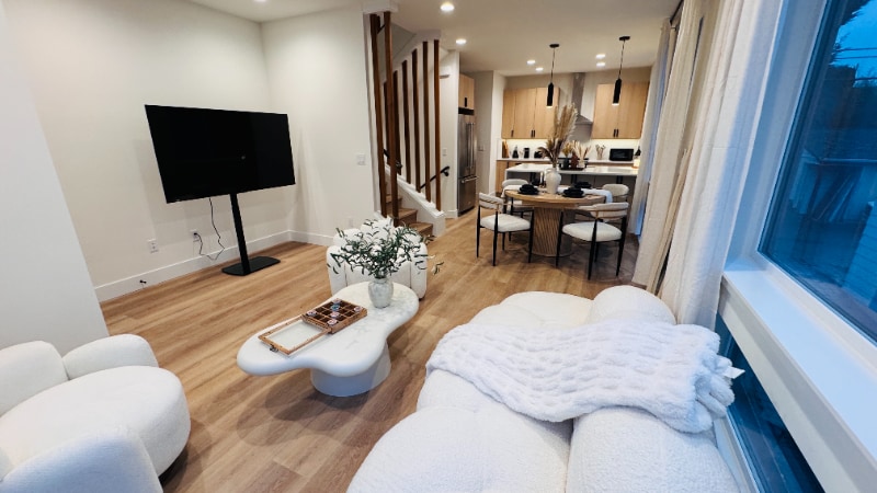 Building Photo - 4029A 51st Ave SW