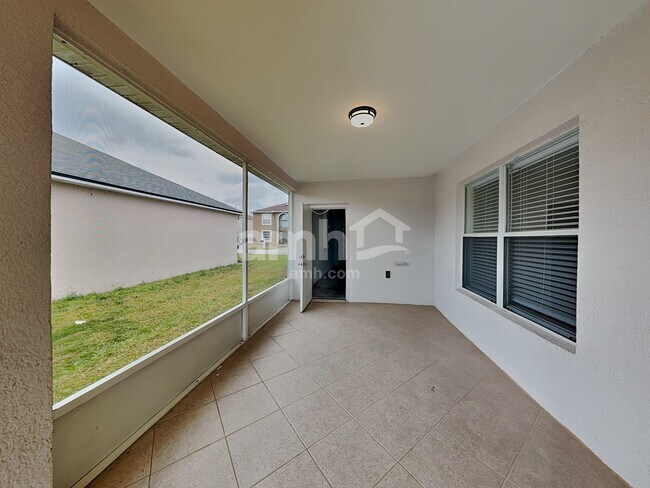 Building Photo - 8255 Settlers Crk Lp