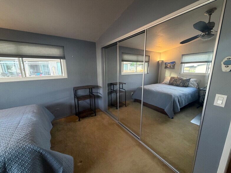 Building Photo - 163 Del Mar Shores Ter