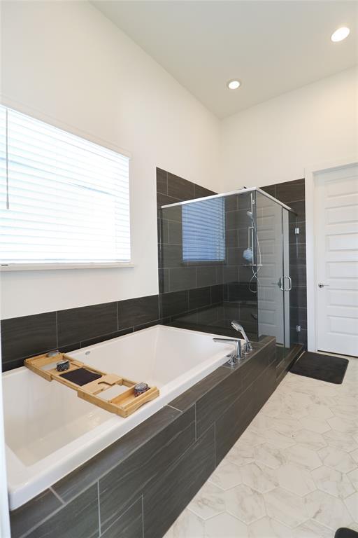 Building Photo - 6113 Sendero Hills Pkwy