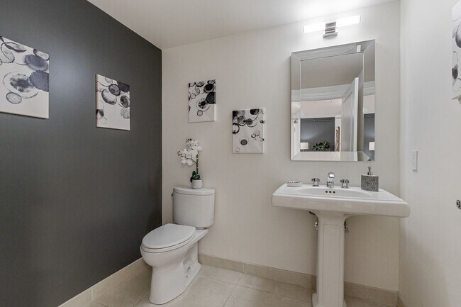 Building Photo - South Beach: Unfurnished 2-Story Condo nea...