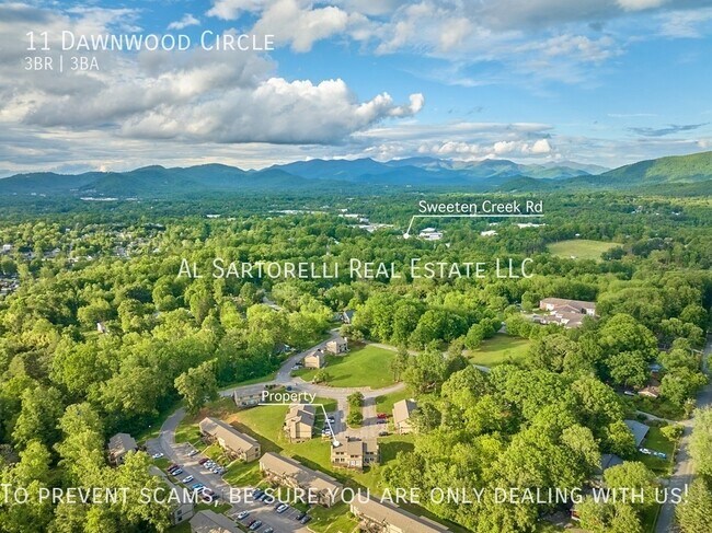 Building Photo - 11 Dawnwood Cir