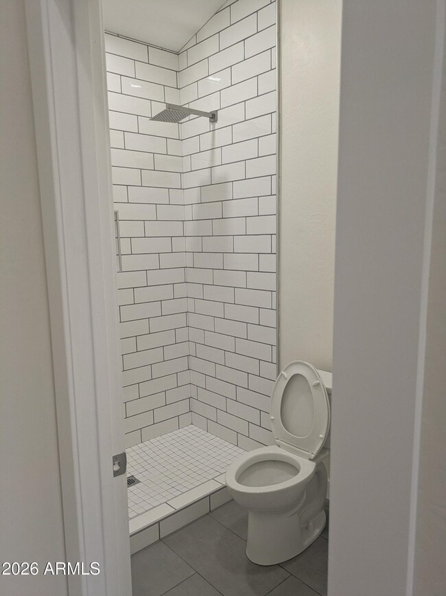 Building Photo - 14339 W Desert Hills Dr