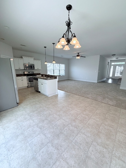 Building Photo - 508 Cranberry Cir