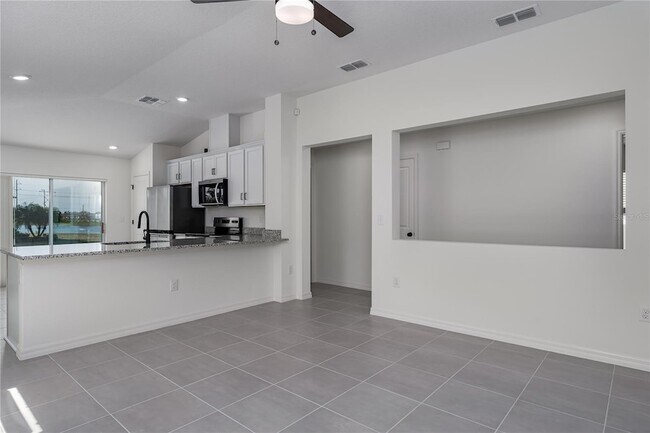 Building Photo - 10468 Wet Marsh Cv