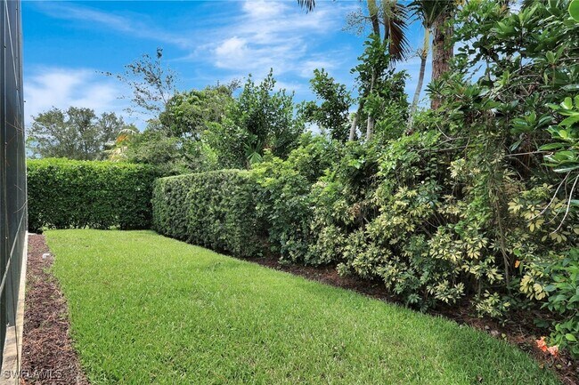 Building Photo - 7052 Timberland Cir