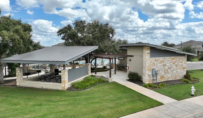 Building Photo - 12927 Irvin Path