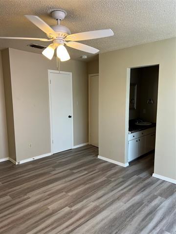 Building Photo - 2234 Irwin St