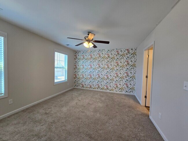 Building Photo - 1785 Snead Dr