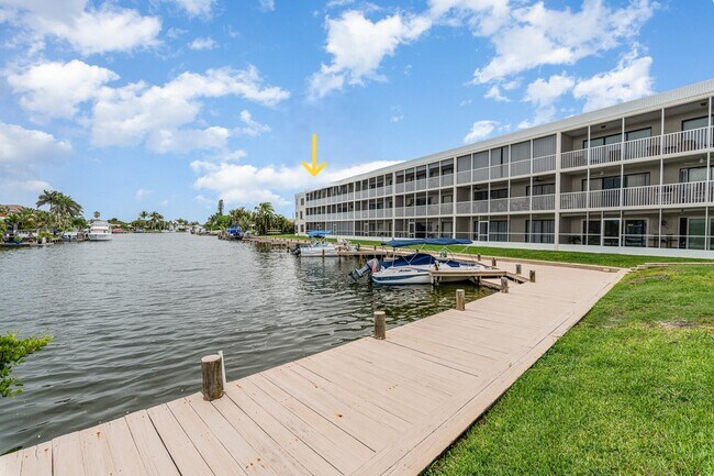 Building Photo - 1595 N Atlantic Ave