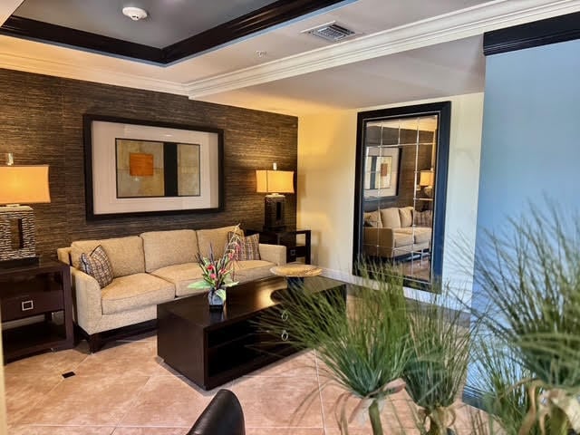 Building Photo - 4905 Midtown Ln