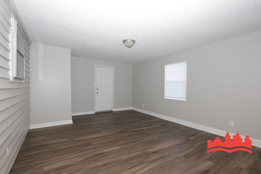 Building Photo - 4721 Bradford Dr