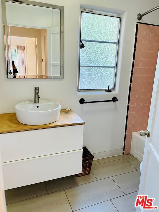 Building Photo - 5803 Irvine Ave