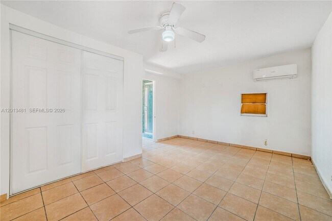Building Photo - 26500 SW 167th Ave